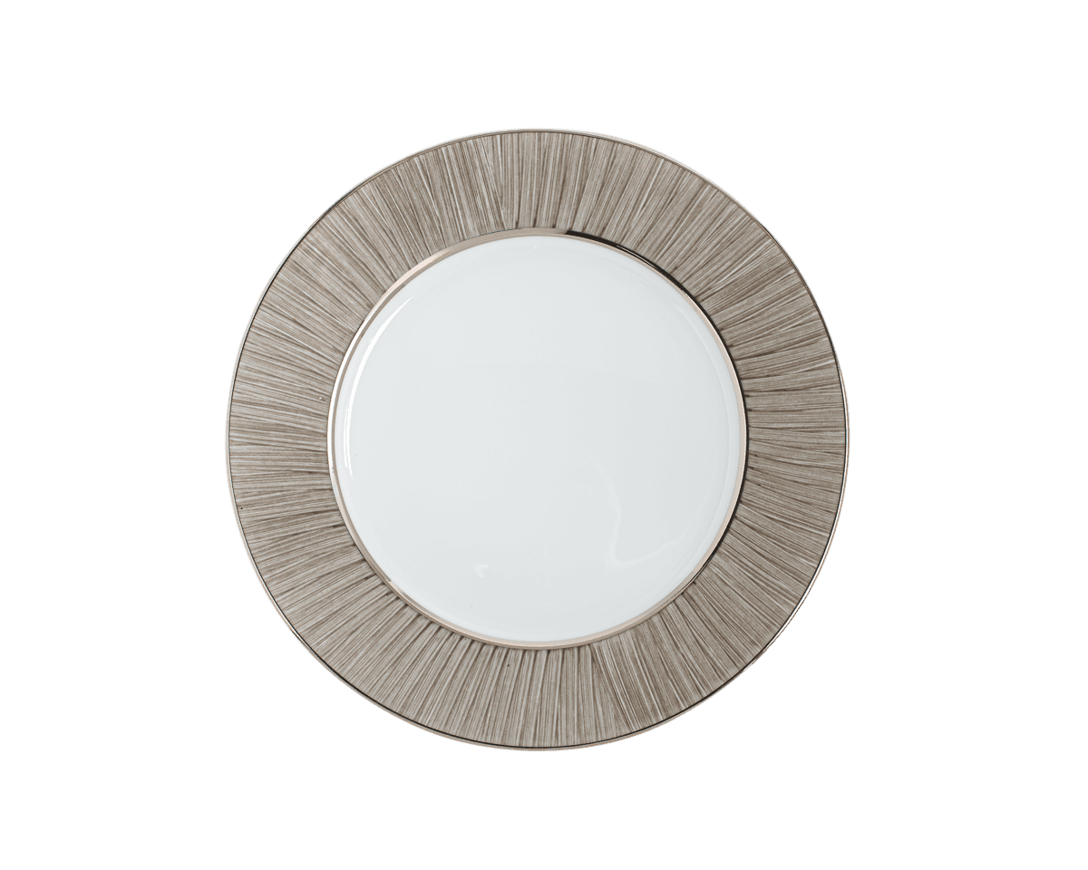 Carbone, Charger plate